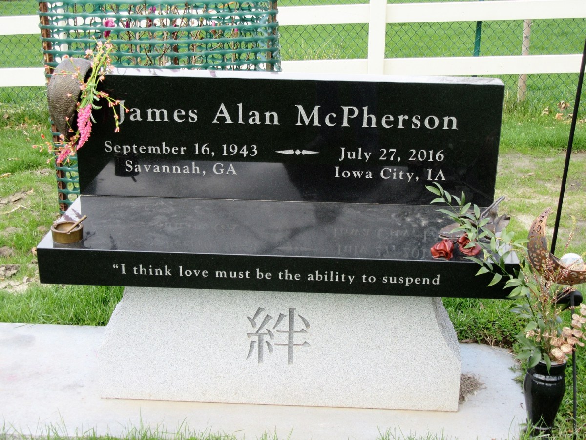 Imagination Lives in Oakland&nbsp;Cemetery