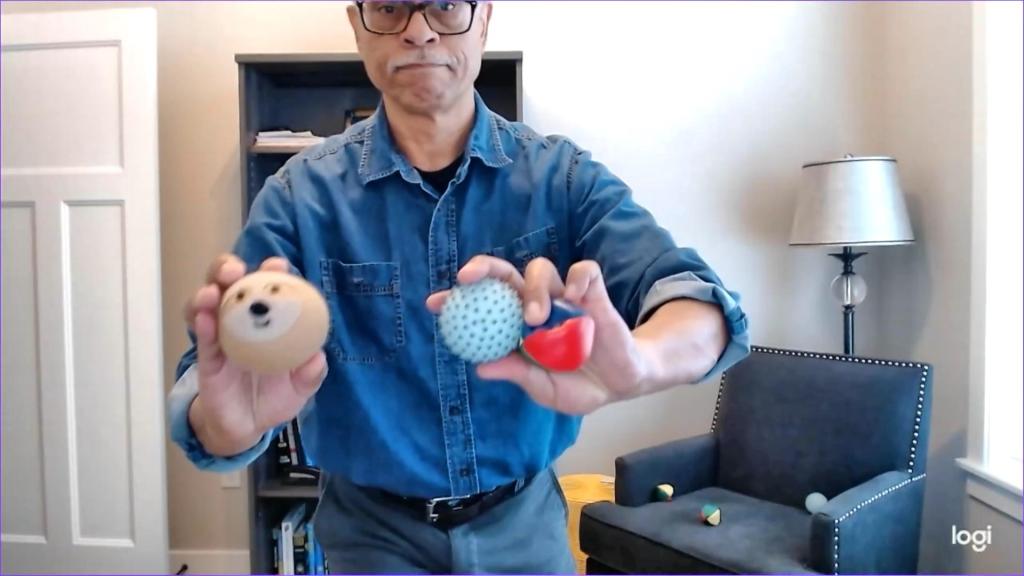 Dryer Ball Juggling&nbsp;Combo!