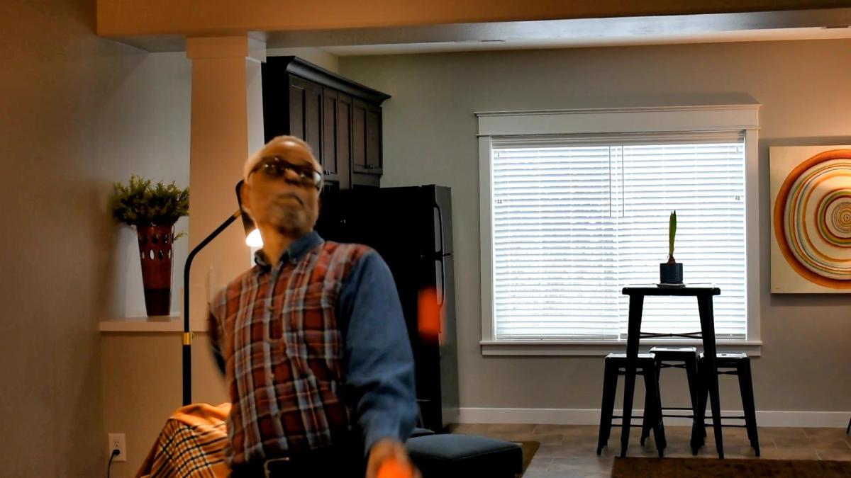 Behind the Back Ugly Juggling&nbsp;Trick!