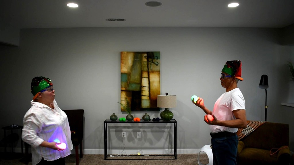 The Santa Hat Juggling Duo Breaks the Internet!