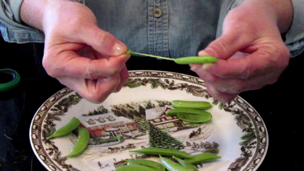 Sugar Pea Pod&nbsp;Prep