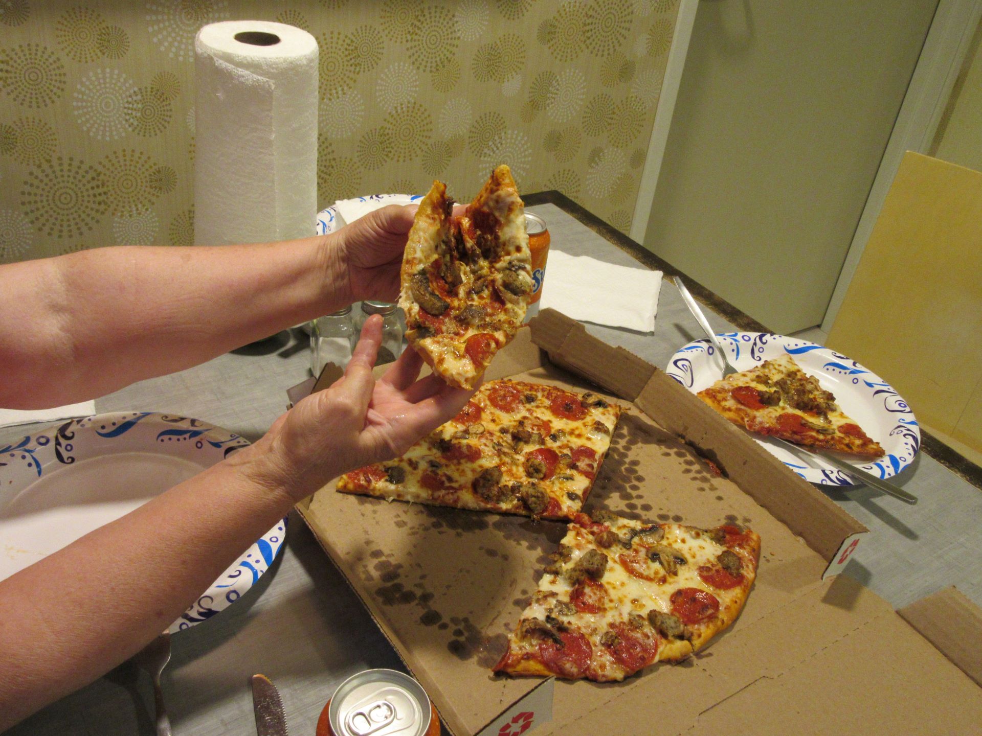 We Tried Domino’s New York Style Pizza