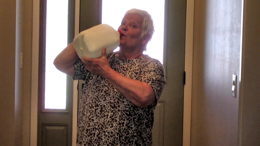 Mike Waters KOKZ 105.7 New Day Dairy Show and Sena Rocks the Dairy Dance!