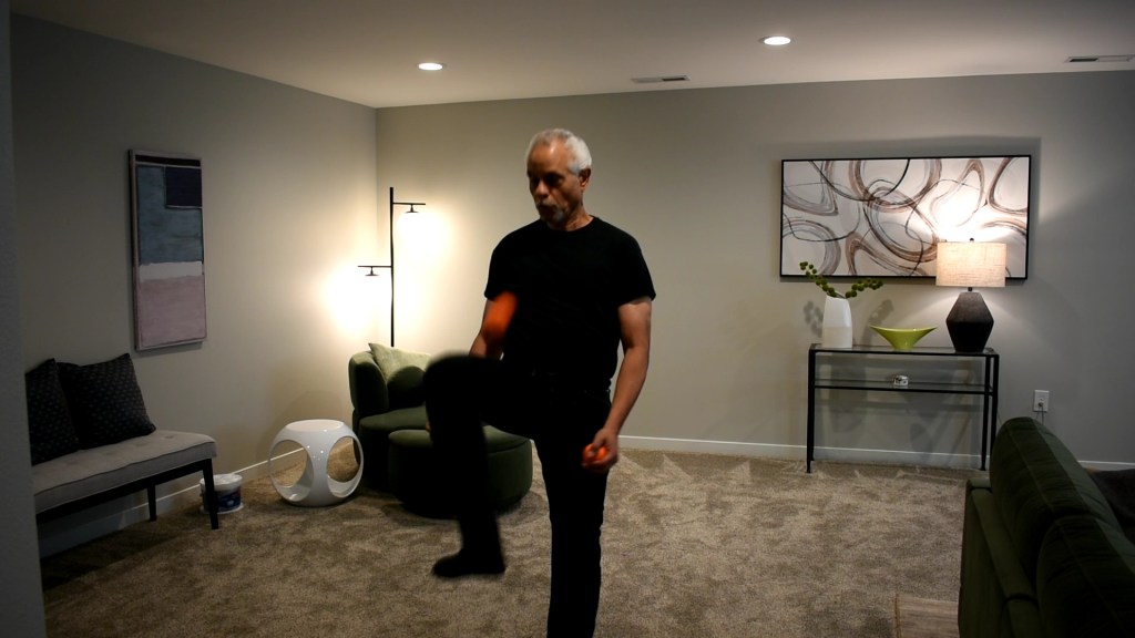 Bounce Ball Off the Knee Juggling Trick!